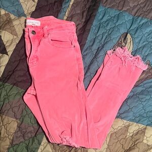 Stylish Pink Cropped Jeans